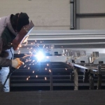 İmalat PMI 6. ayda da daralmaya işaret etti